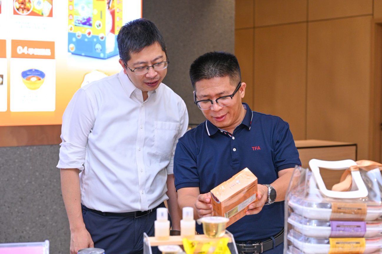 肖幼荣介绍J9集团直营产品